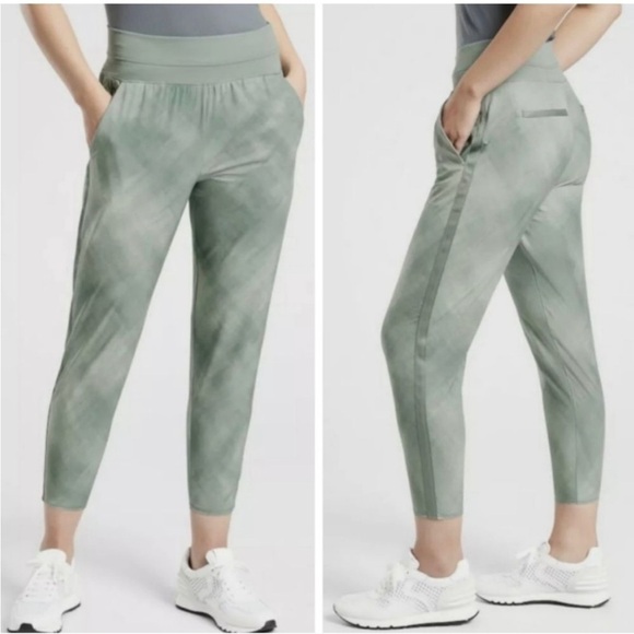 Athleta Pants - Athleta size 18 Nolita Printed Green Denali Crop Slim-taper Business Casual Pant